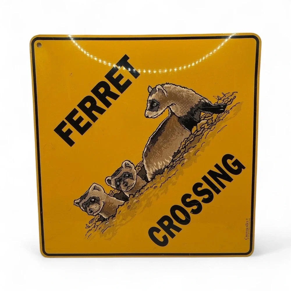 Aluminum Ferret Crossing Funny Metal Novelty Sign 12